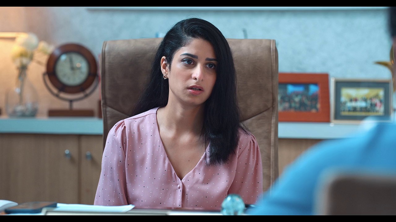 Oops Ab Kya - S01E01 [ta, te, kn, ml, hi] - Kaisi Yeh Hairaniyaan WEBRip 720p x264 AVC AAC 2ch.mkv.0002